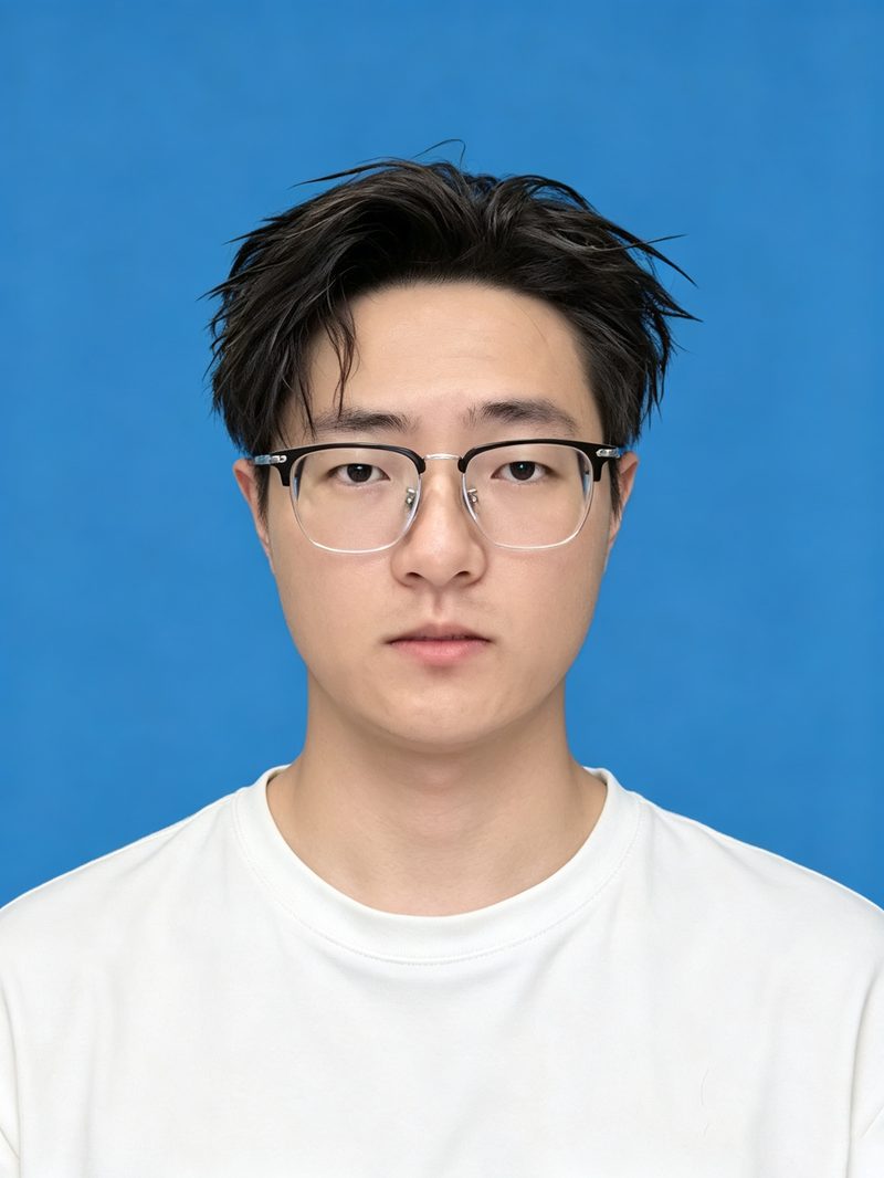 金楷然 证件照